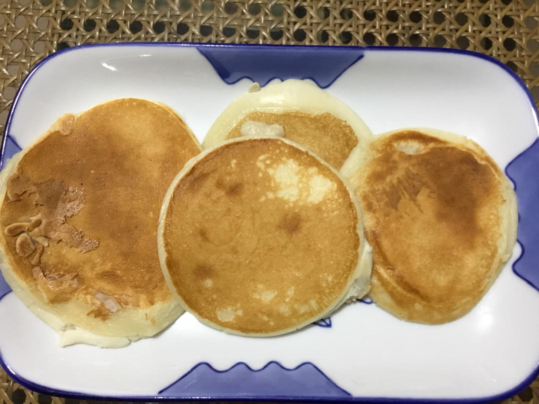 不用和面的【奶香糯米饼】