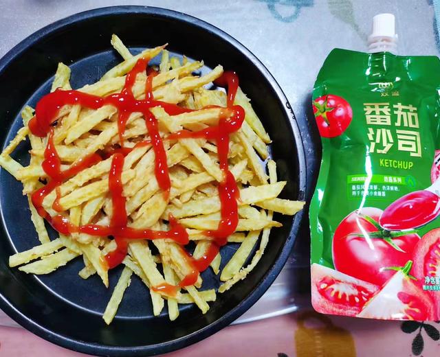 番茄沙司🍅+薯条🍟=快乐✌️的做法