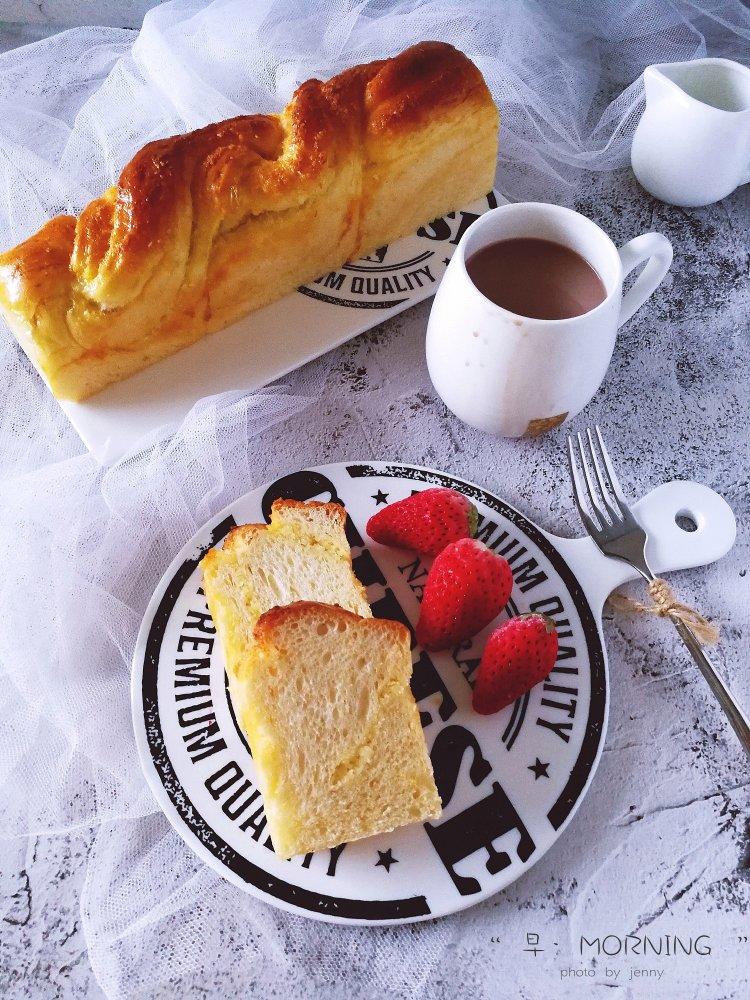 椰蓉吐司面包 Coconut Loaf