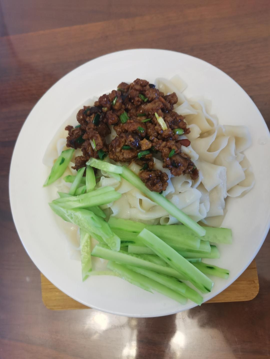 炸酱面