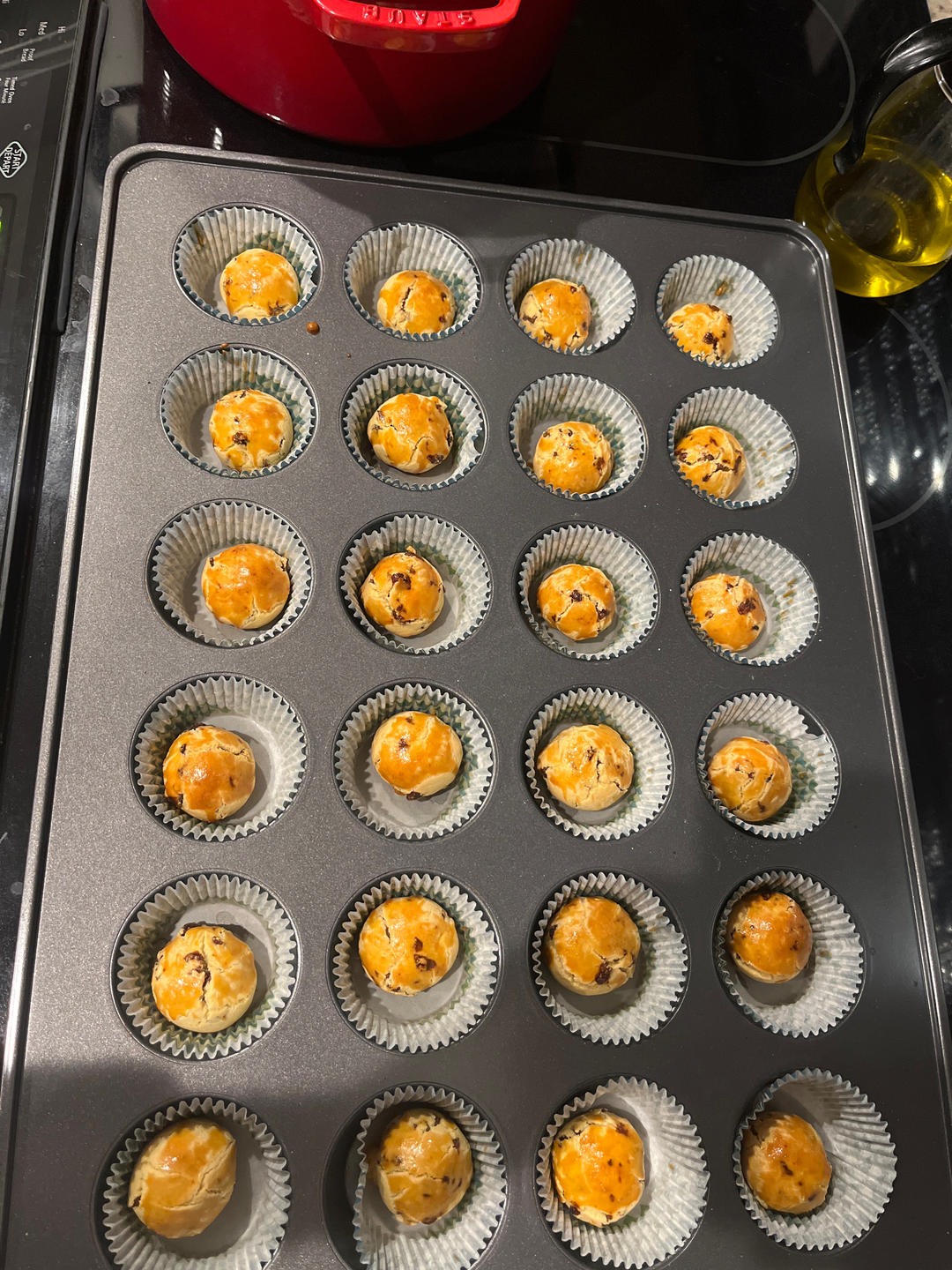又香又酥的提子奶酥球