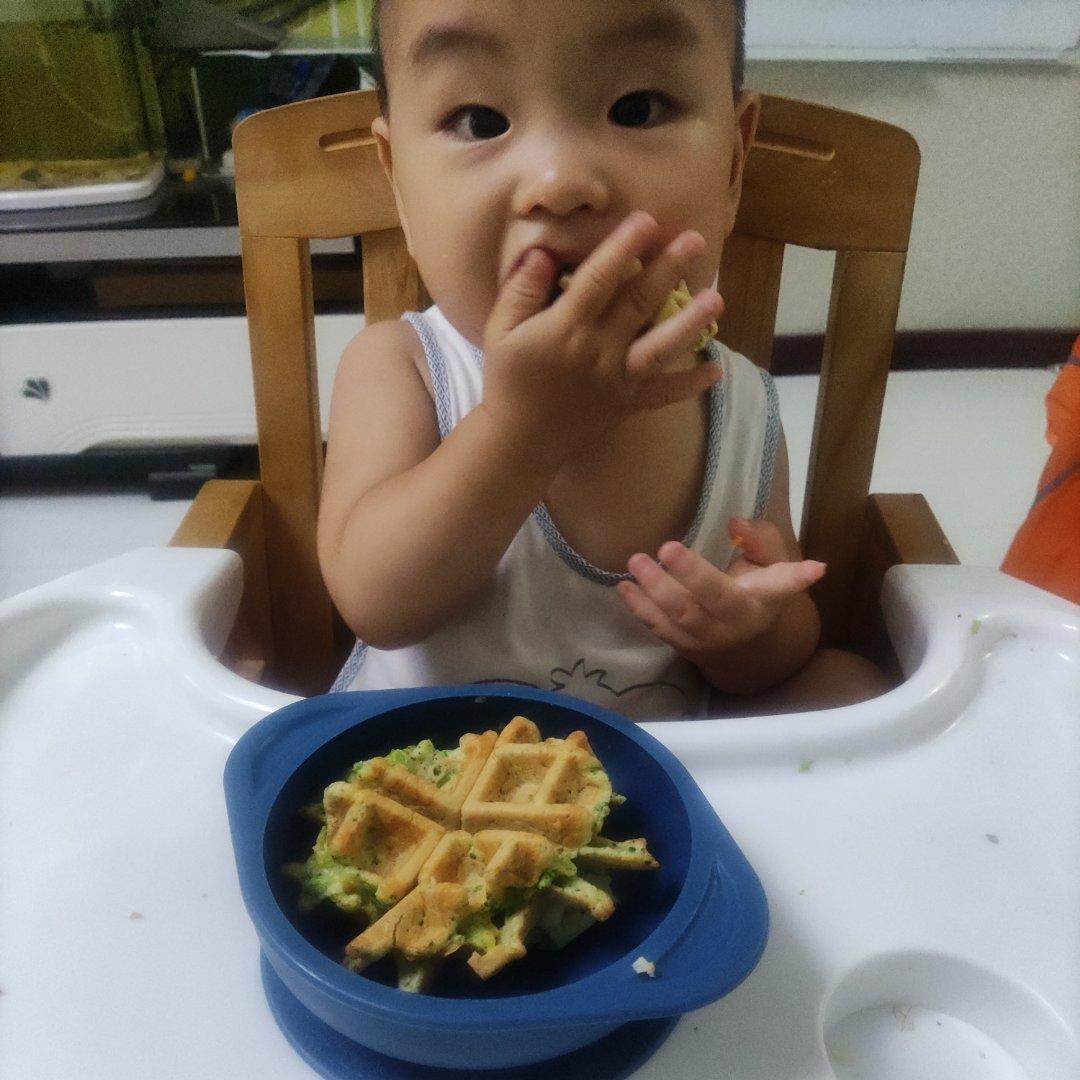 西兰花虾皮蛋饼（10月龄＋辅食）