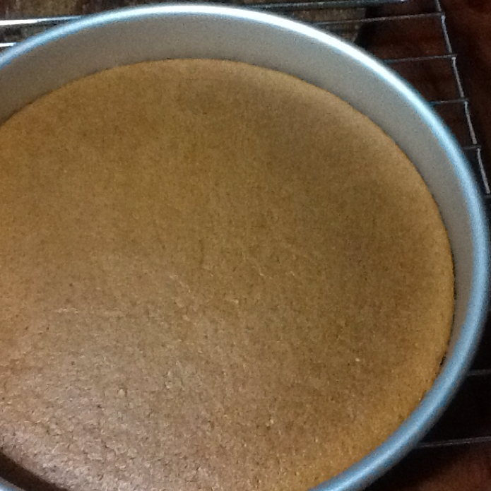 烤箱做蛋糕（戚风蛋糕的做法）