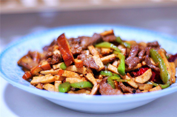 水芹香干炒肉丝