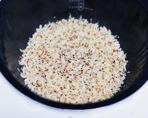 【盒马厨房】香煎带子藜麦饭的做法 步骤2