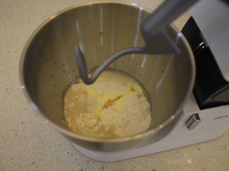 纯奶手撕吐司的做法 步骤1