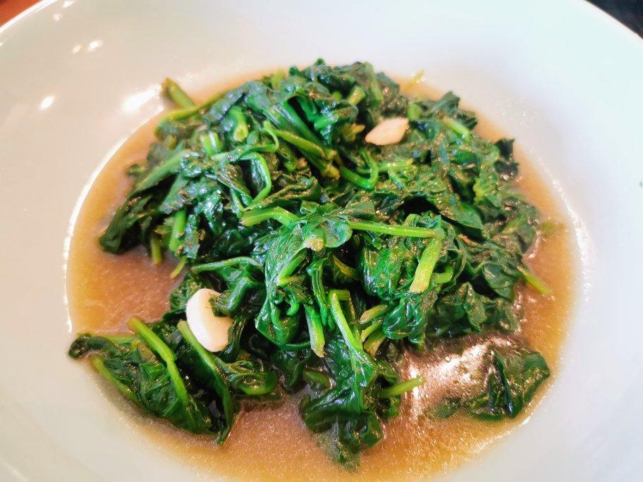 清炒菠菜