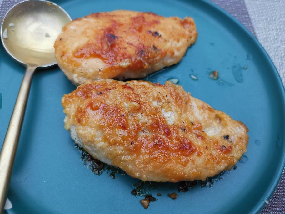 酷炫屌炸天好吃的煎鸡胸肉（香蒜蜂蜜煎鸡胸肉）