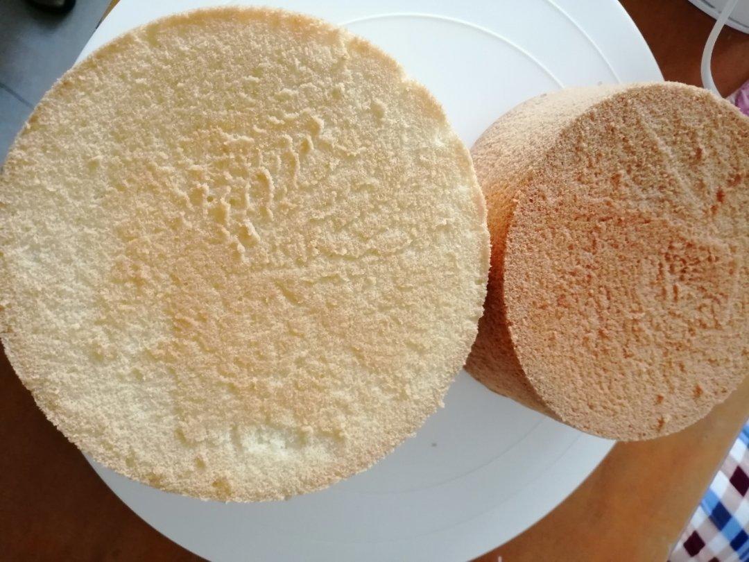 六寸戚风蛋糕