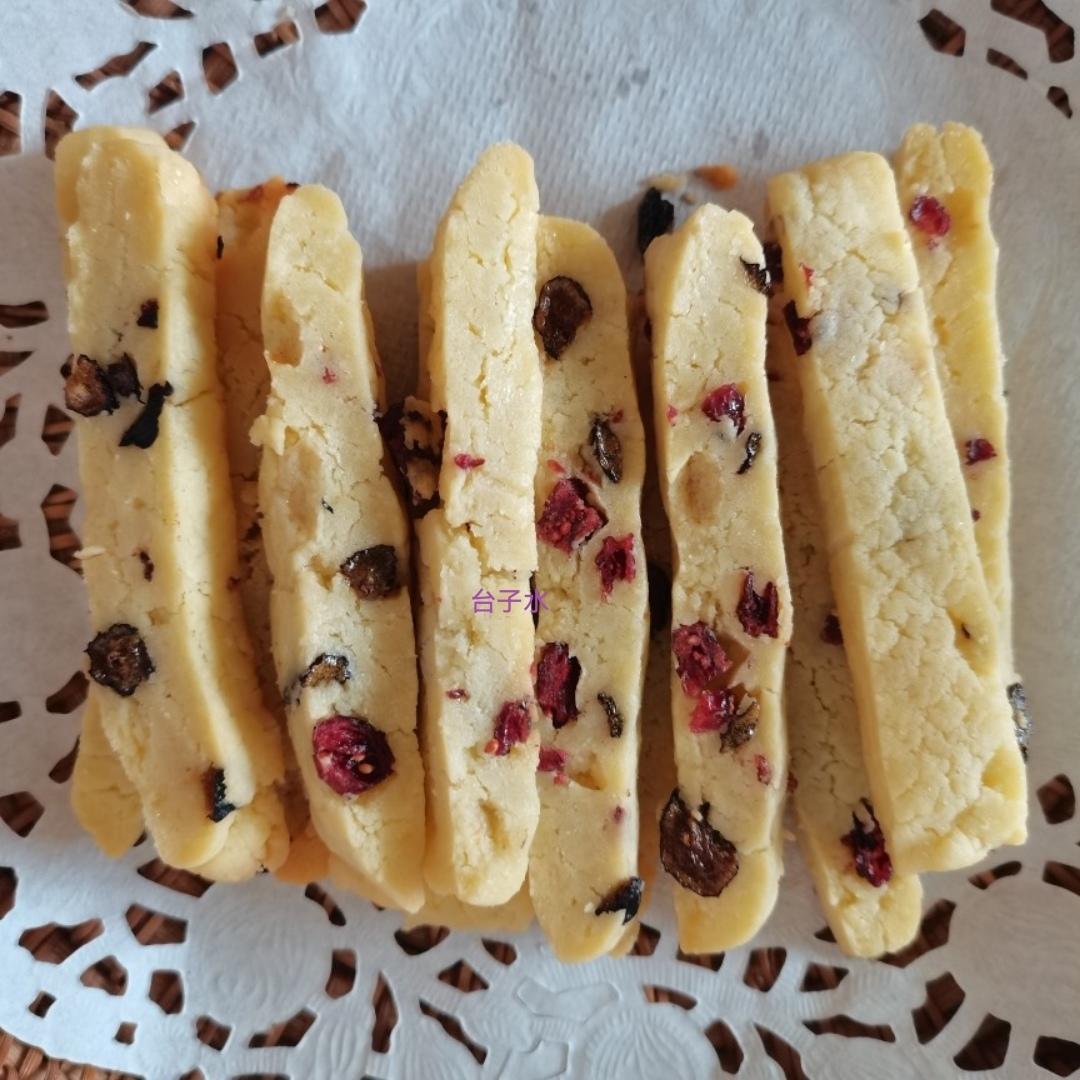 蔓越莓曲奇饼干的做法