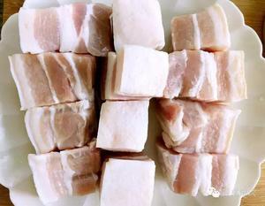 益海嘉里岀品营养餐        茨菇红烧肉的做法 步骤4