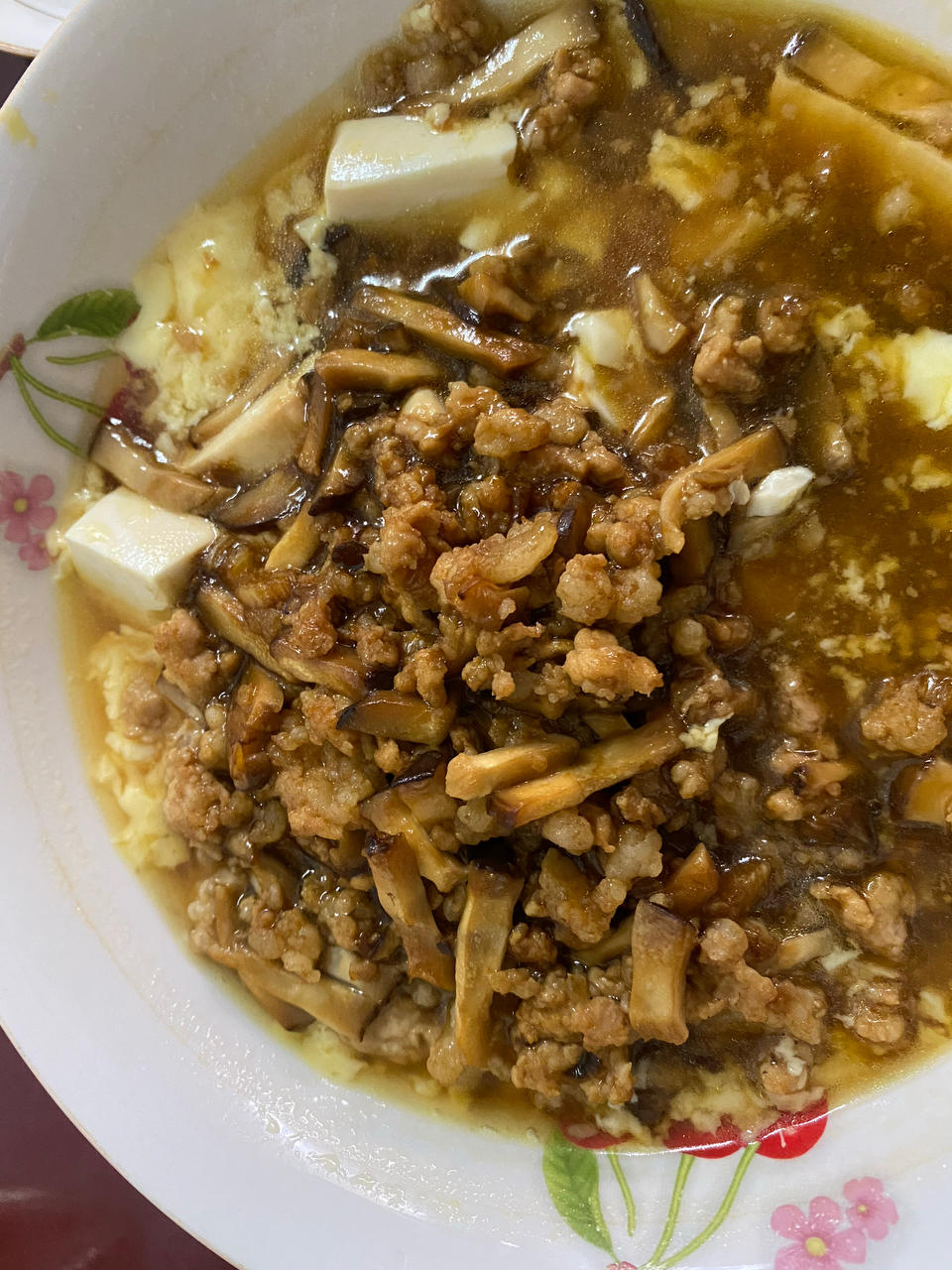 鸡蛋抱豆腐