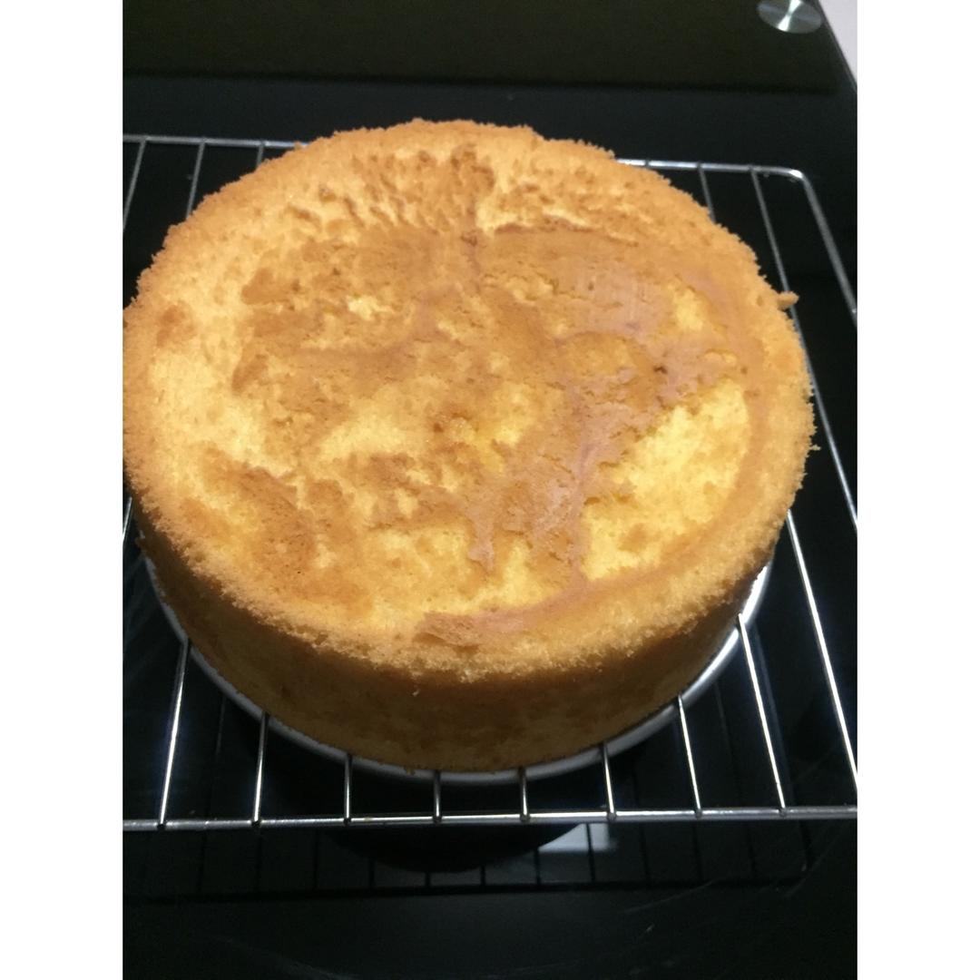 烤箱做蛋糕（戚风蛋糕的做法）
