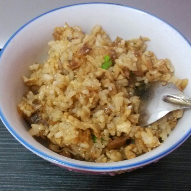 豆豉鲮鱼炒饭