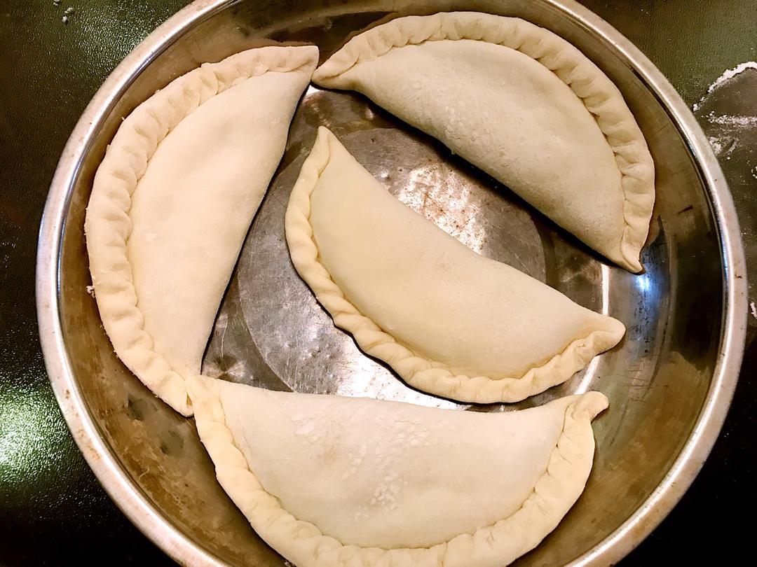 韭菜盒子 Chinese Leek and Egg Pasty