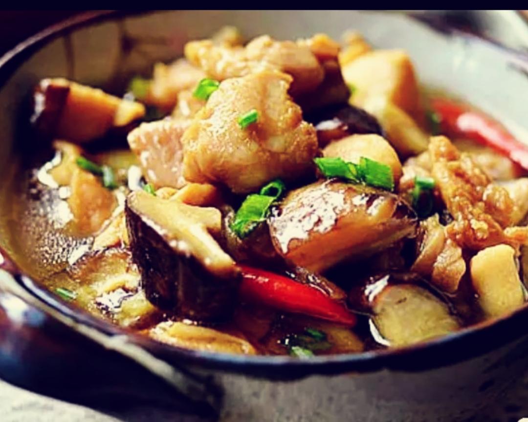 家常小菜：香菇滑鸡