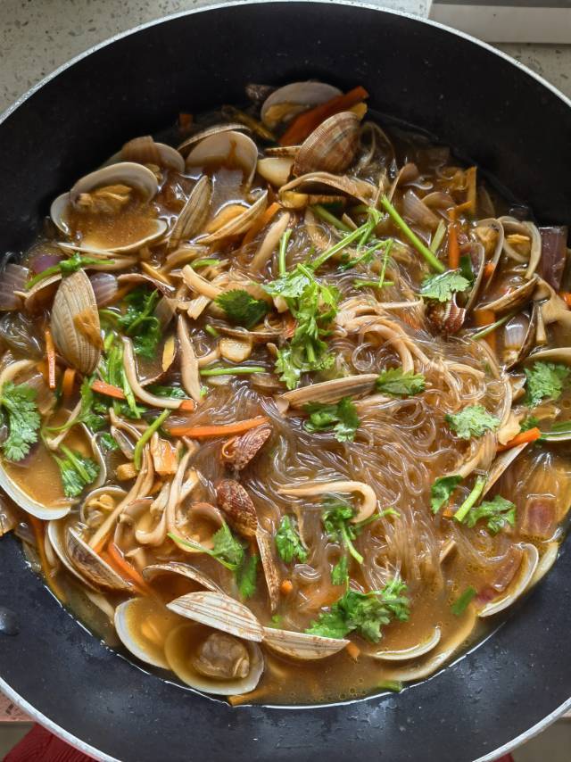 秒杀路边摊的花甲粉丝