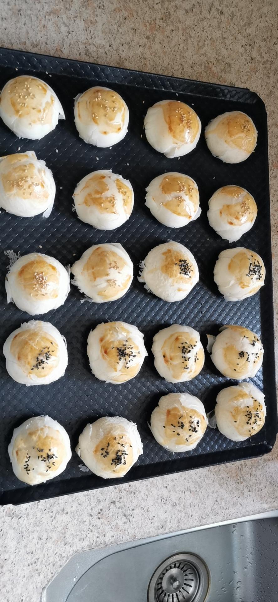 超简单 免揉 酥掉渣的蛋黄酥(超详细附全程视频)不破酥『万能酥皮』