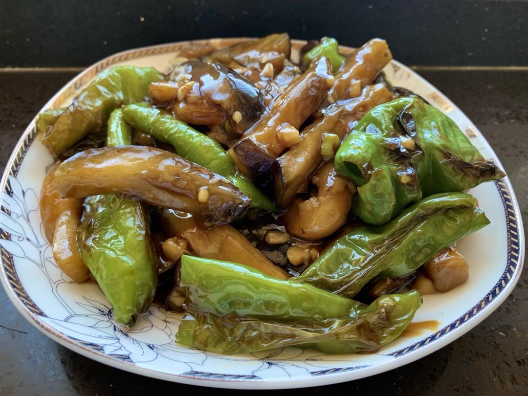 虎皮辣子烧茄子