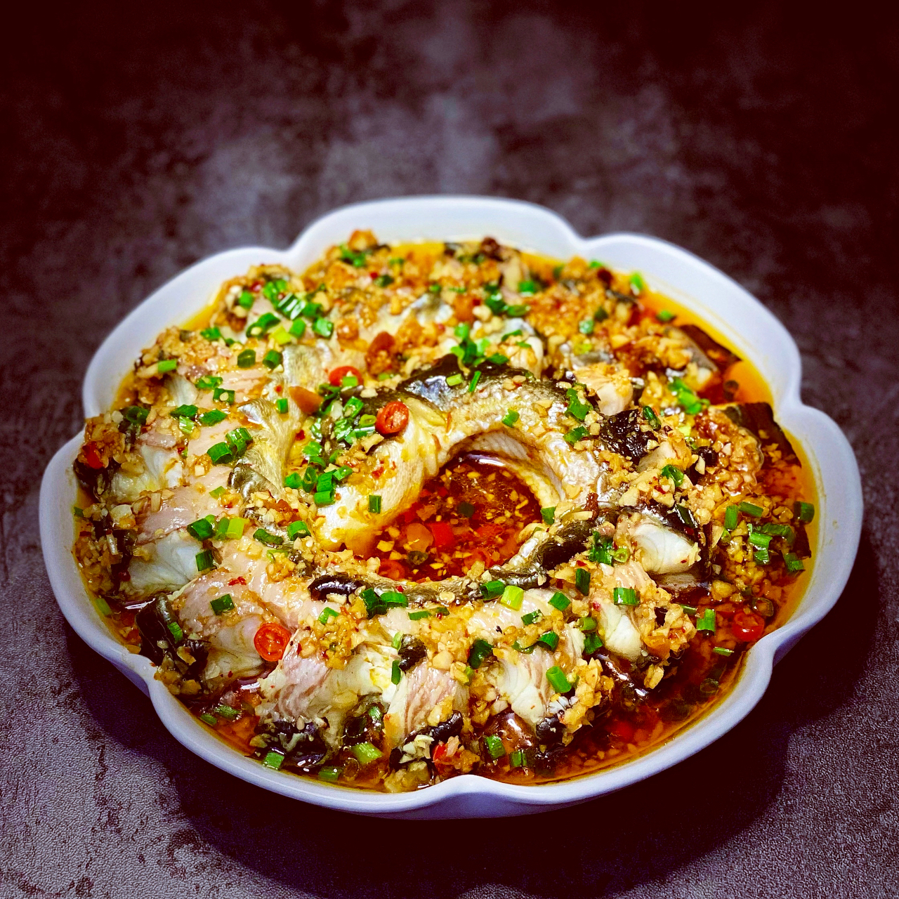 酸梅麵豉醬蒸盤龍鱔
