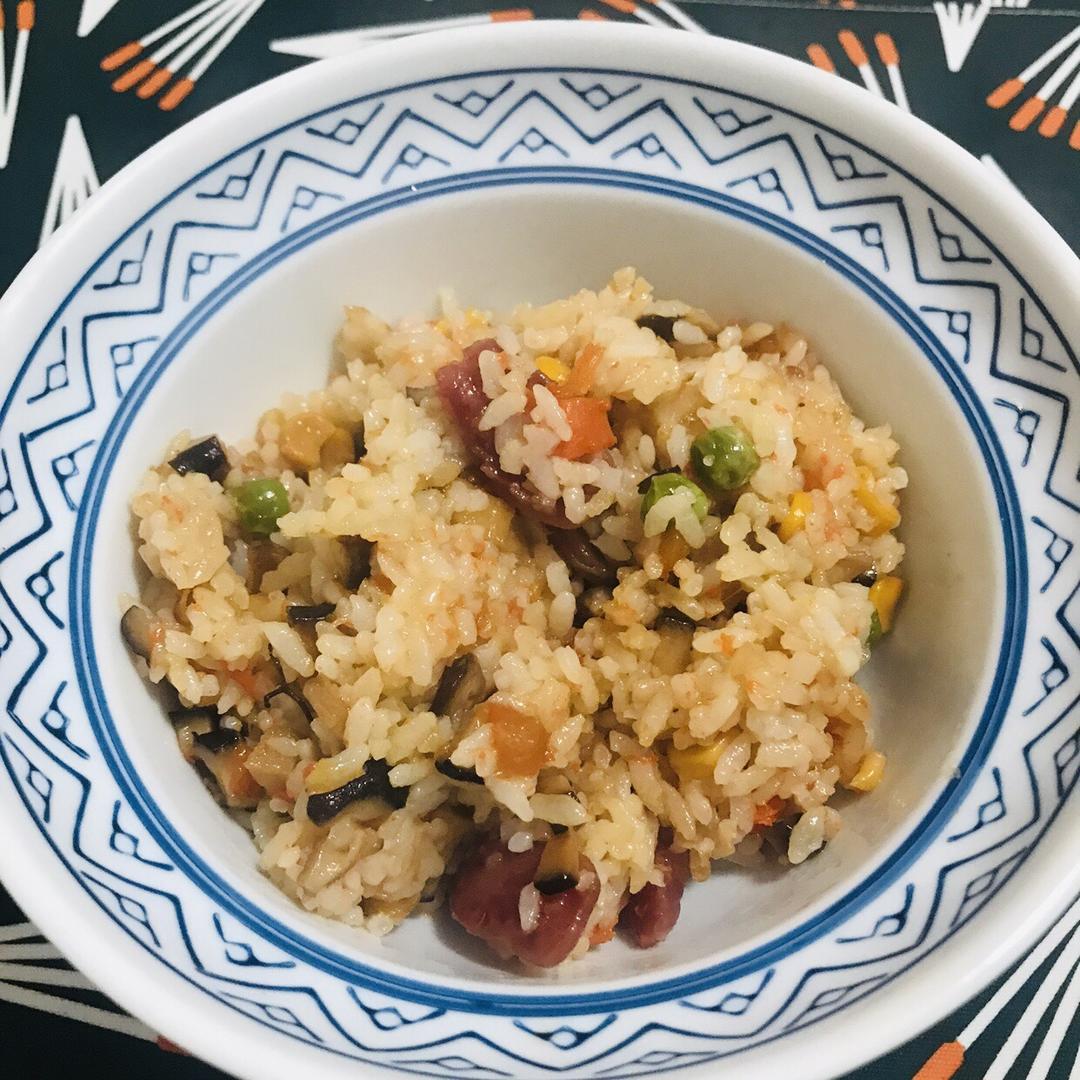腊肠煲仔饭（电饭锅版）