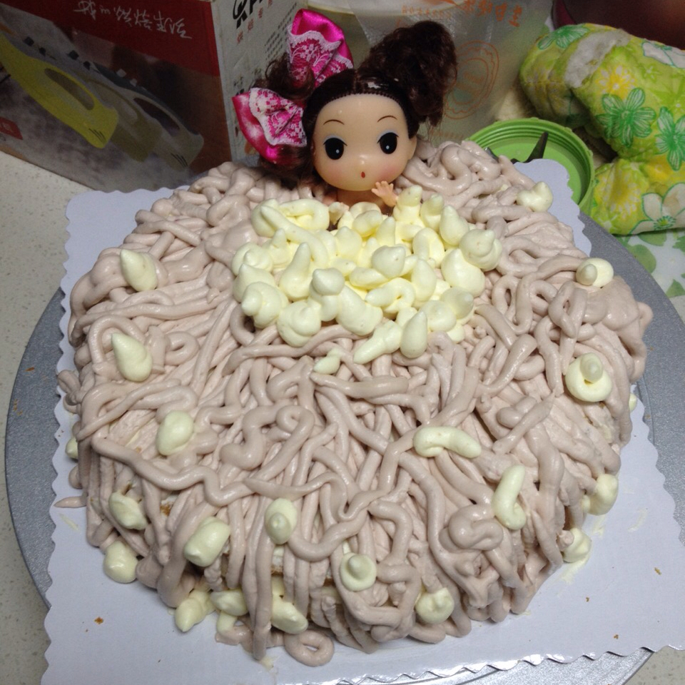 详细步骤制作泡泡浴娃娃蛋糕