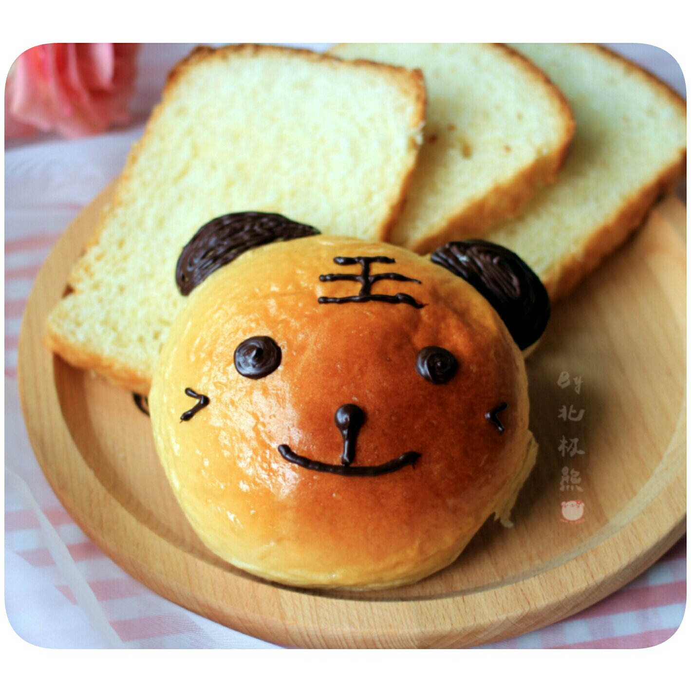 香草巧克力夹馅小面包