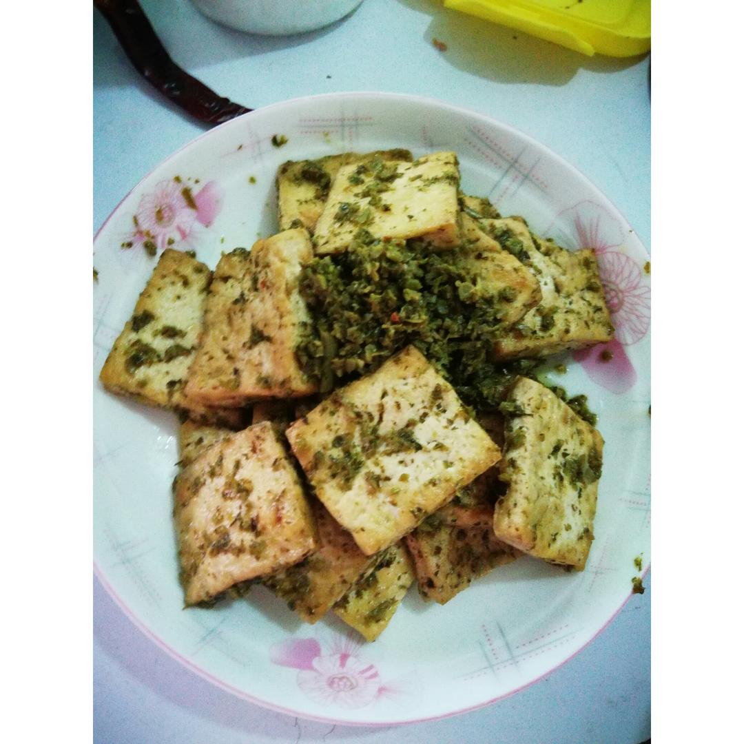 香椿烧豆腐