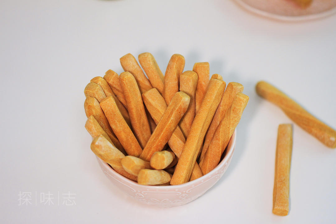 宝妈可以做什么烘焙类辅食？溶豆、磨牙棒、大米米饼了解一下哦~的做法