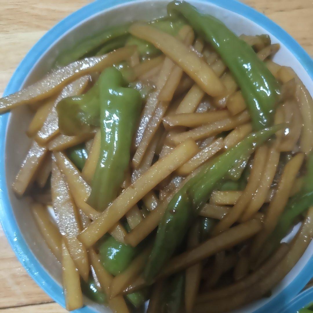 酸辣土豆丝的家常做法 超级下饭