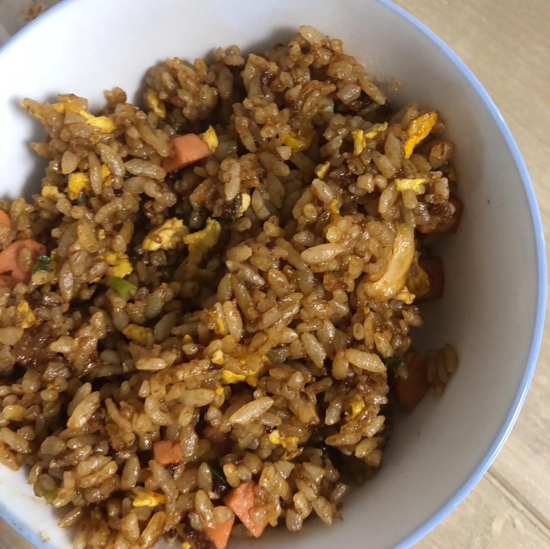 酱油炒饭(超级简单)