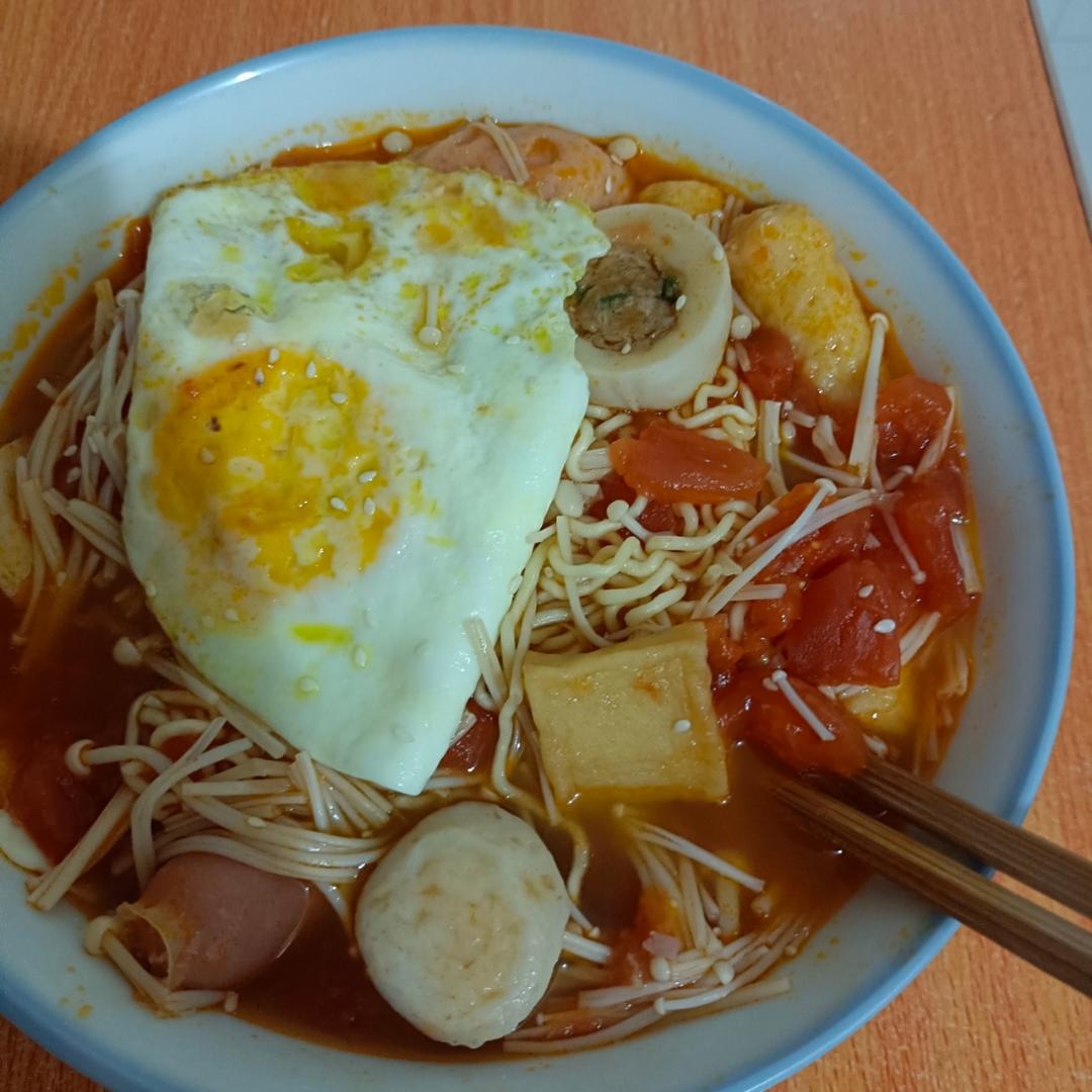 汤都要喝光的西红柿鸡蛋面