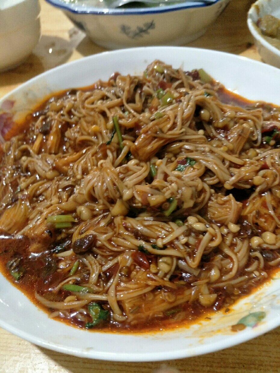 香辣水煮金针菇