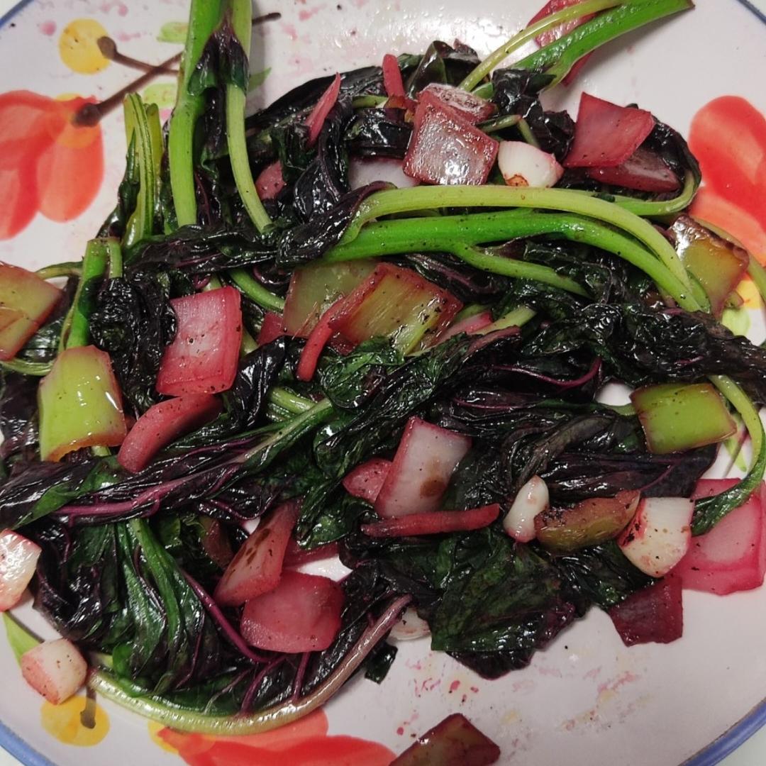 清炒红苋菜（简单菜也有窍门，一看就明白）