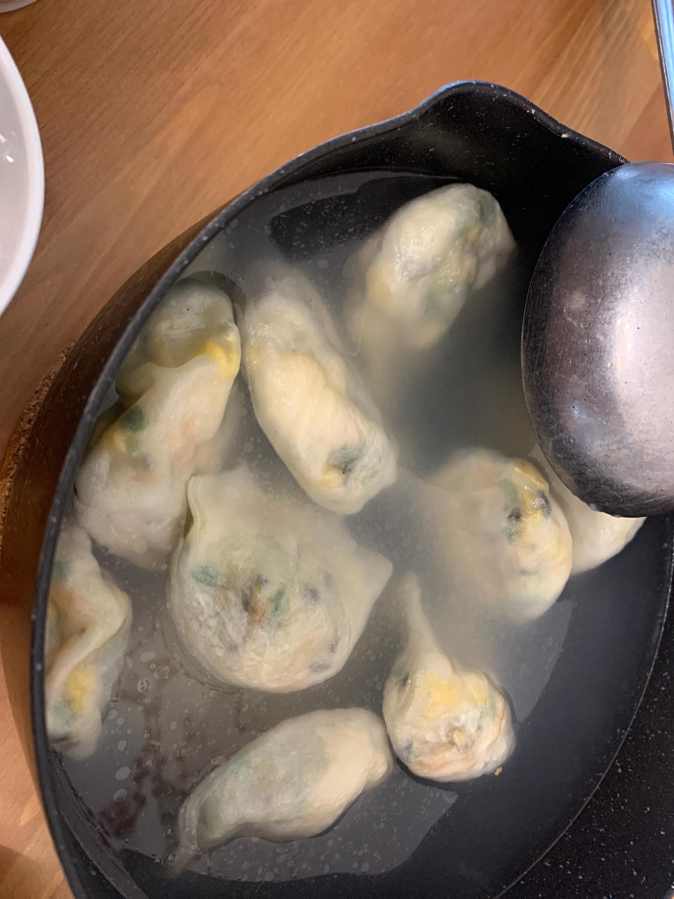 韭菜鸡蛋虾仁三鲜饺子