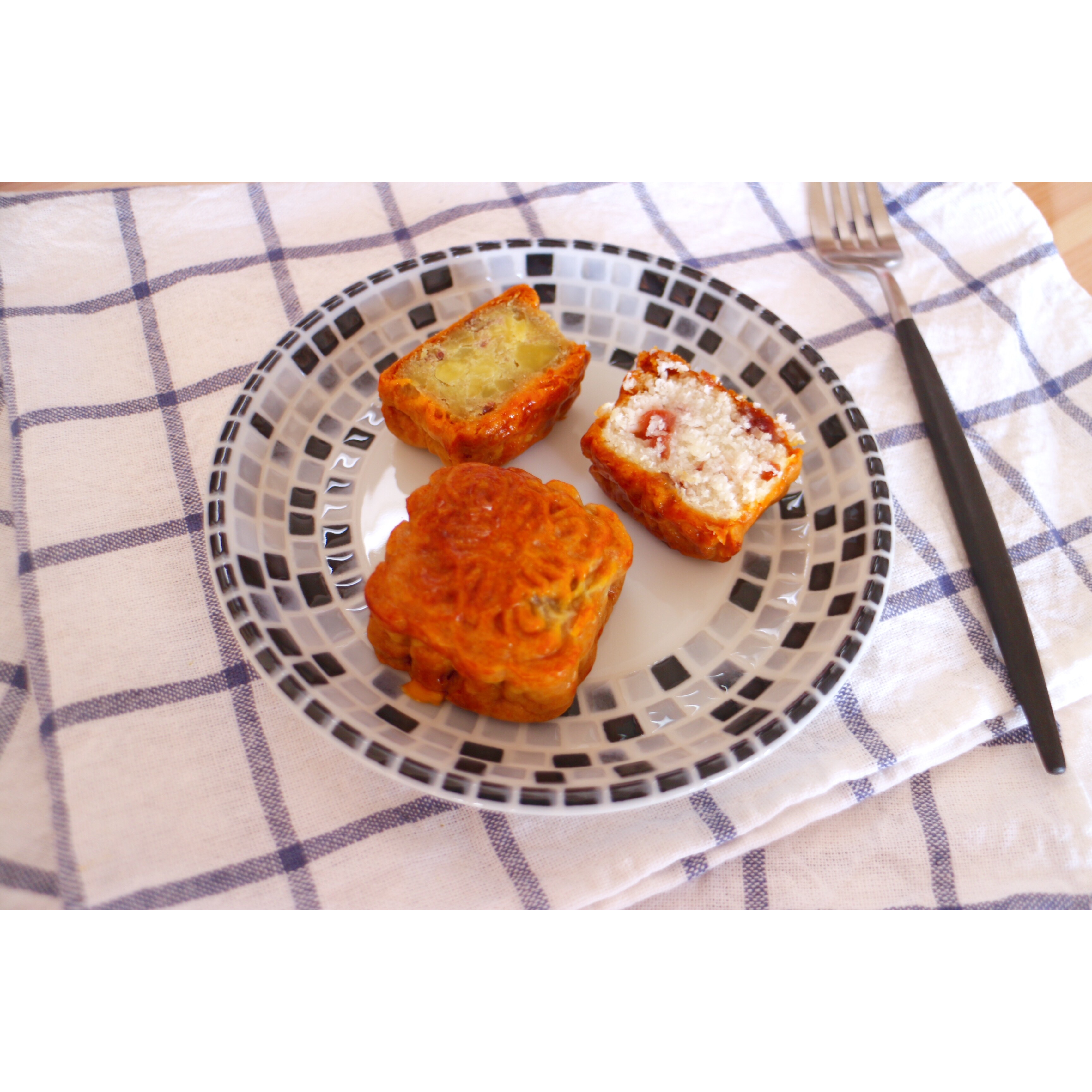 广式豆沙月饼