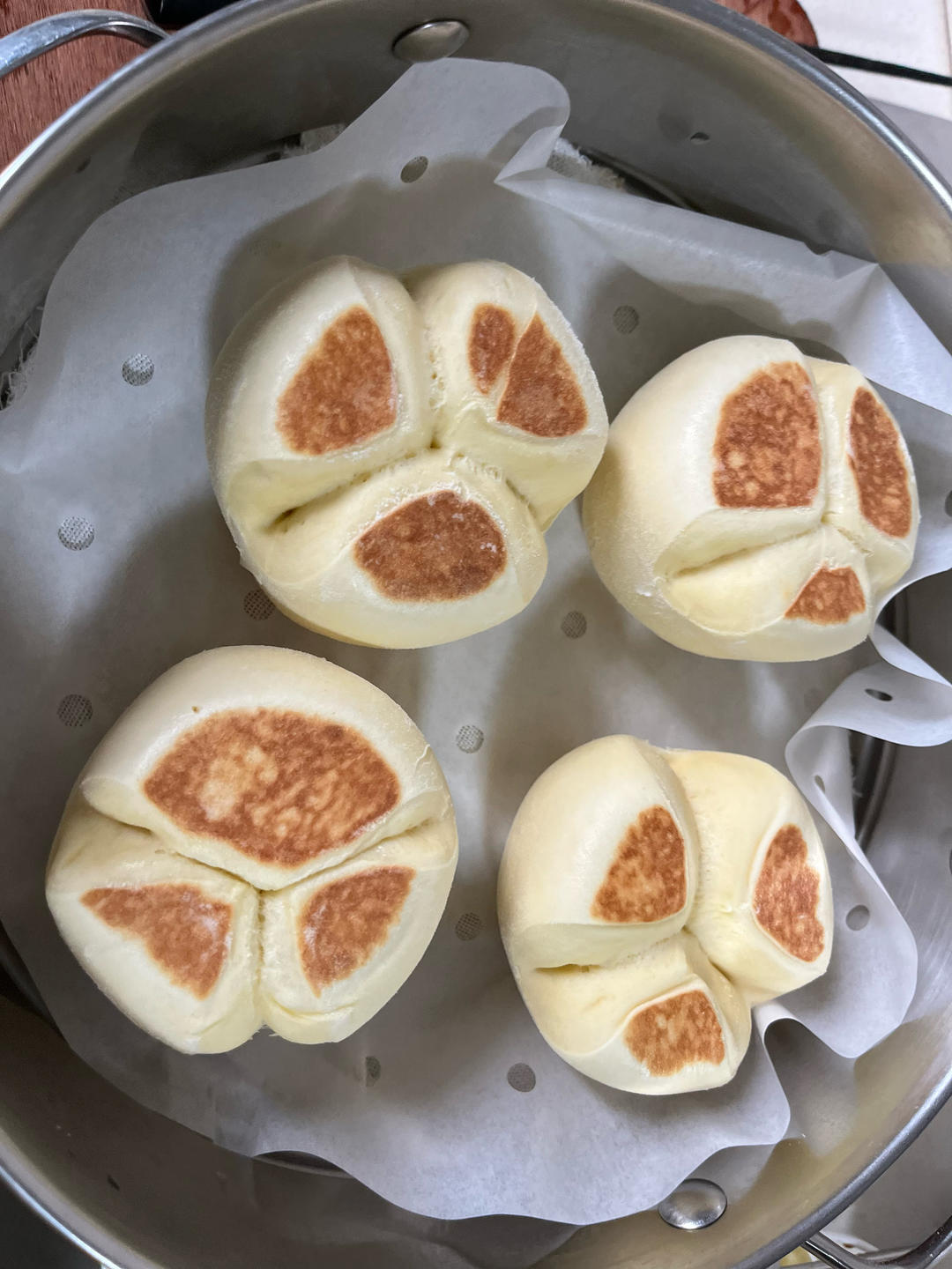 不加一滴水的奶香开花大馒头