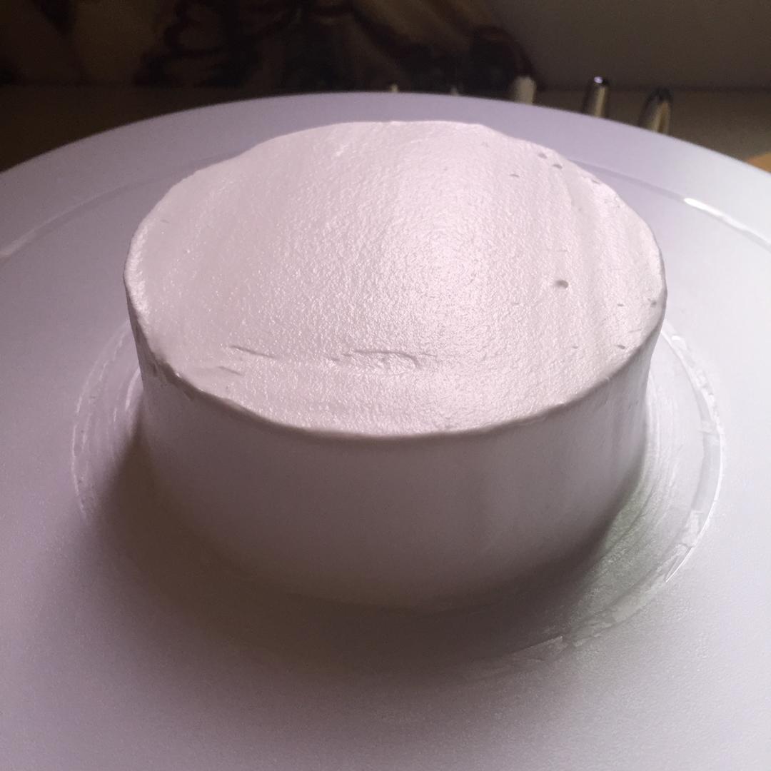 蛋糕抹面技巧（附淡奶油打发小贴士）