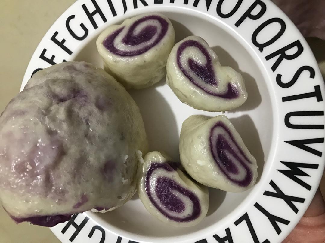 玉米紫薯双色花卷馒头