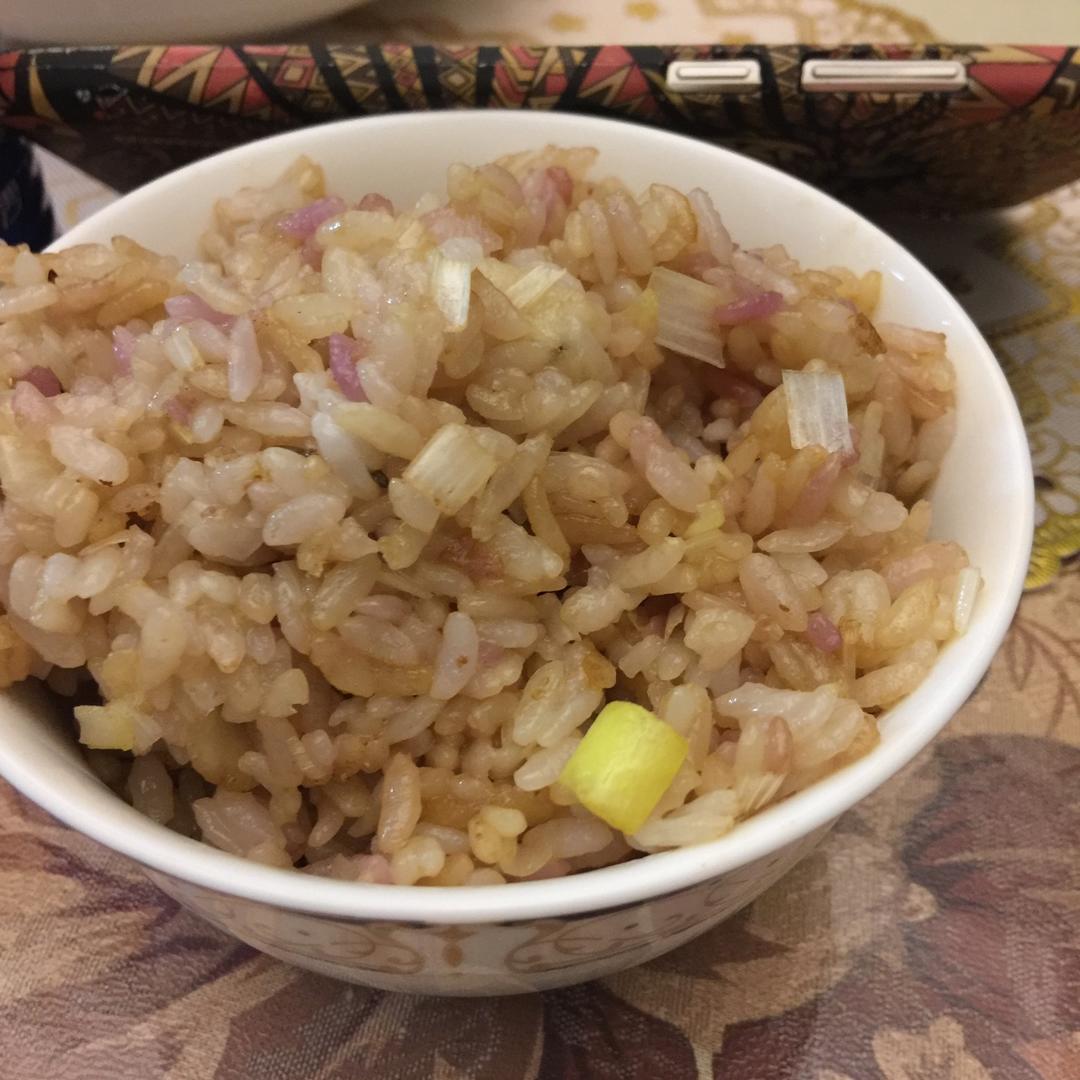 鱼丸炒饭