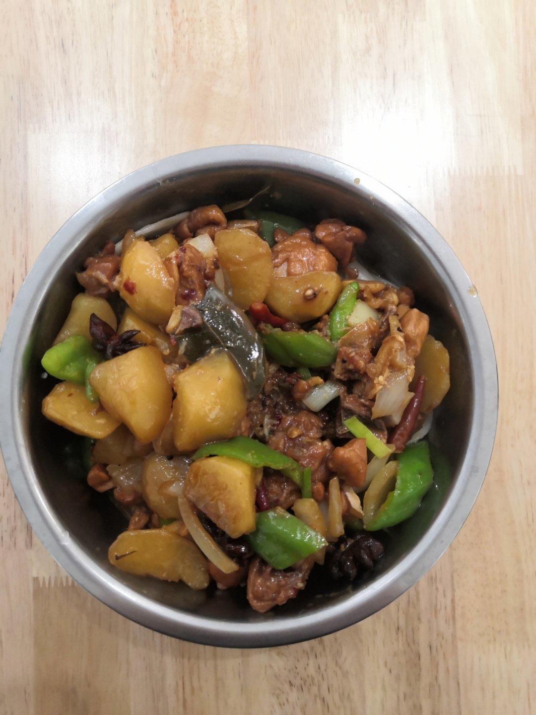 新疆特色大盘鸡（附加皮带面做法）