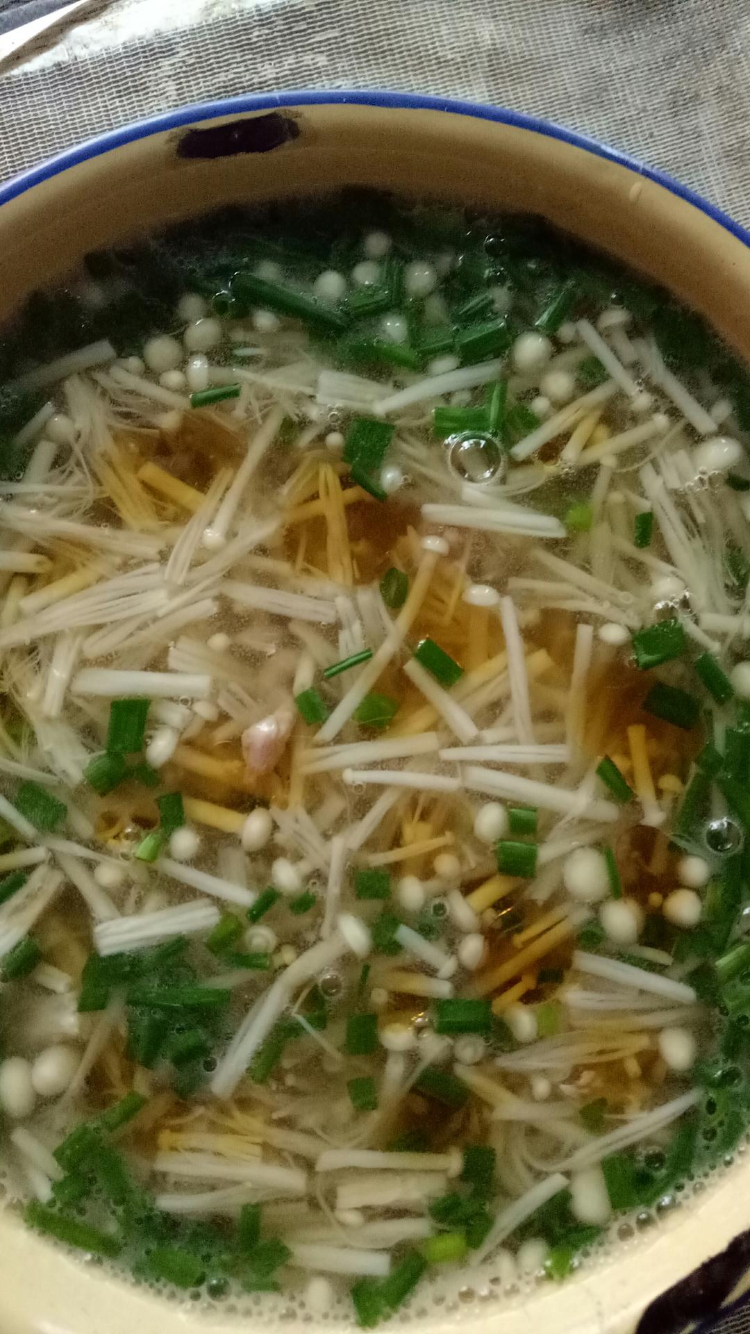 金针菇汤（快手）