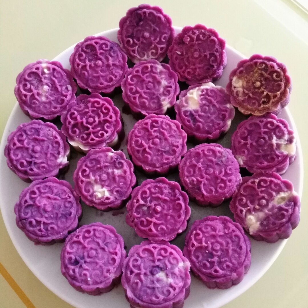 紫薯芸豆月饼