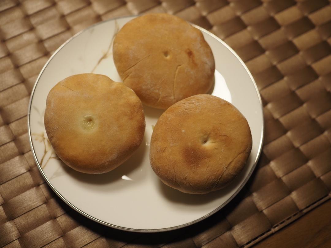 《Tinrry+》爆浆拉丝榴莲芝士饼