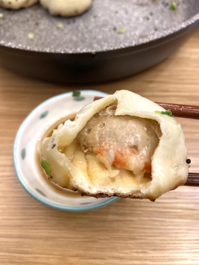 鲜虾猪肉生煎包（一定要看视频哟~）
