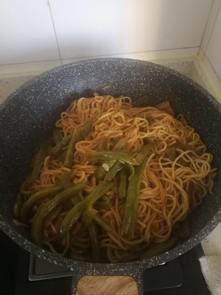豆角焖面