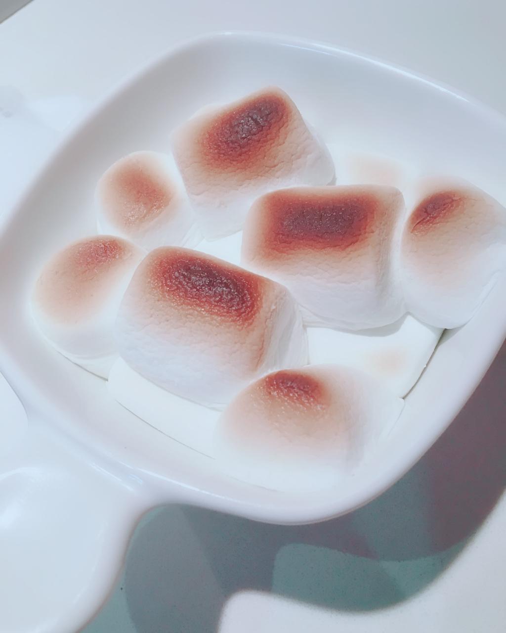 cytheria乐儿做的烤棉花糖