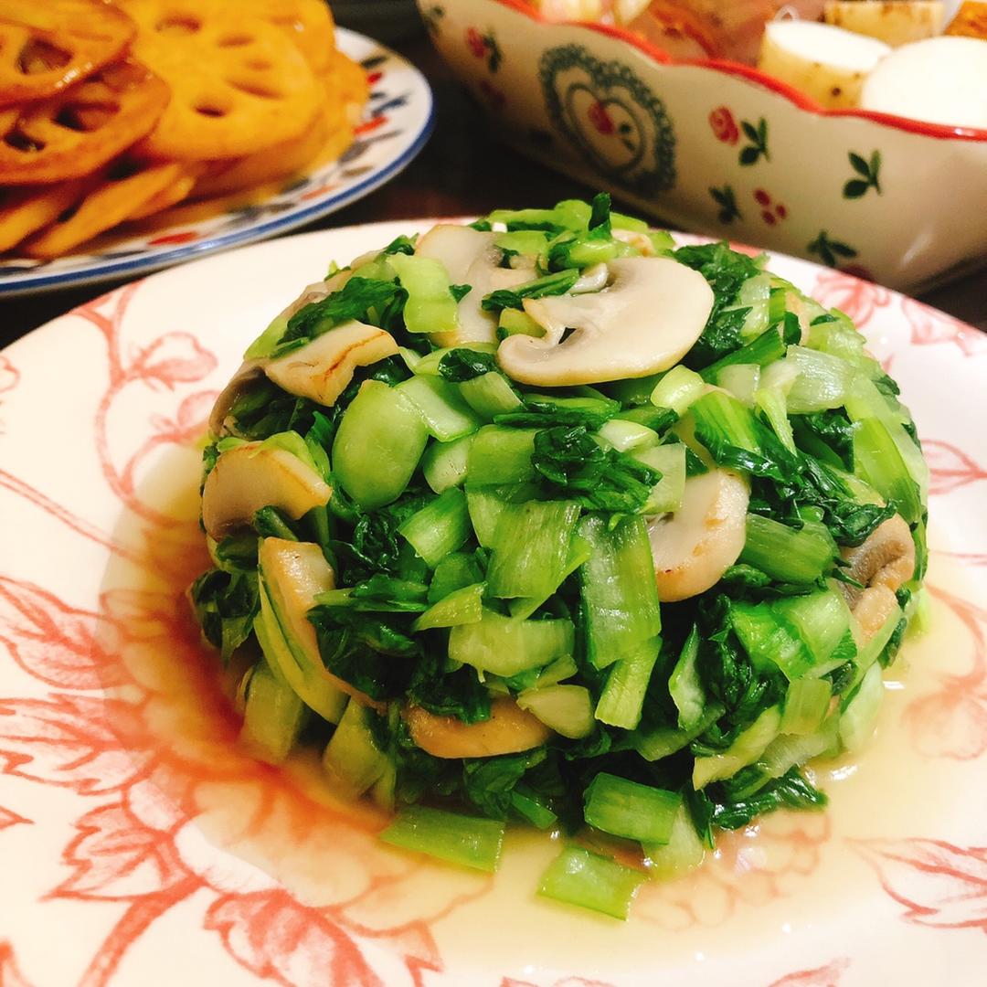 手捏菜炒口蘑的做法