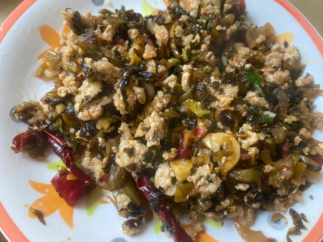 腌菜炒肉