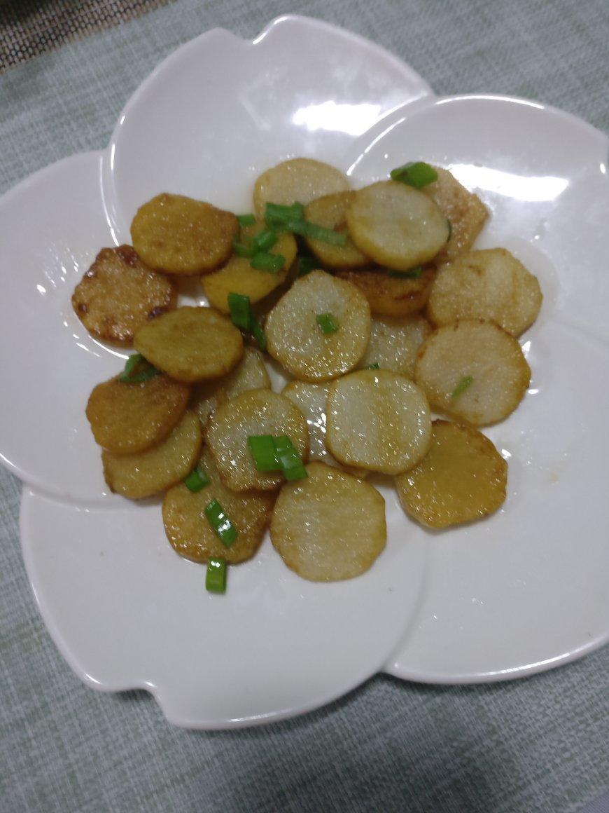 老板，来份煎山药。
